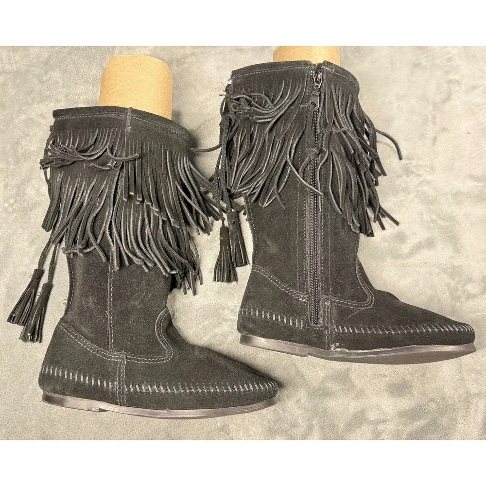 Minnetonka Boots Womens 5 Black Suede Fringe 3 Layer Moccasin Mid Calf